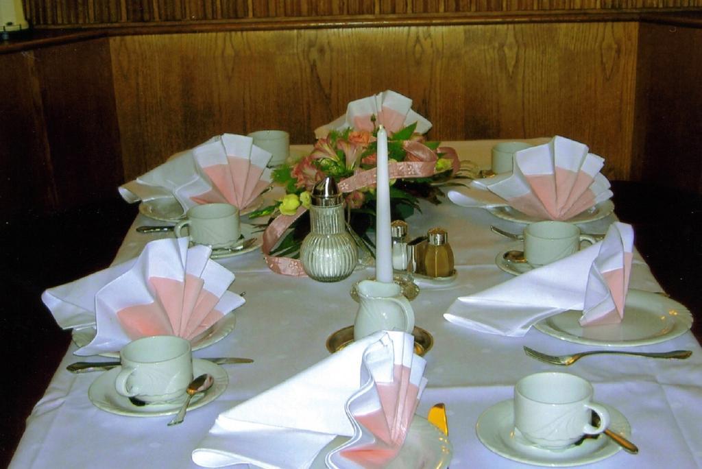 Hotel Restaurant Schmidter Bauernstube Nideggen Ruang foto